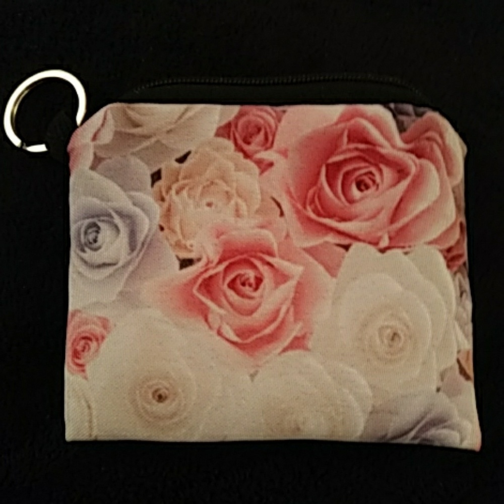 New - Change purse or coin bag - roses